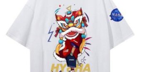 How to choose a customized silk scarf with many benefits (enter the charming world of customized silk scarves)