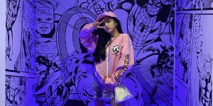 Ouyang Nana looks younger and wears matching shirts with Wu Xuanyi (pink sweatshirt and jeans show youthful vitality)