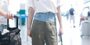 Qin Lan’s clothes are really complicated. The pure white T-shirt on the upper body is very innocent (the patchwork pants on the lower body are confusing)