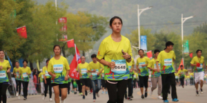 Customized T-shirt for autumn marathon enthusiasts (quick-drying fabric T-shirt)