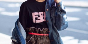 Qi Wei rarely wears a cool-looking satin T-shirt, which is very high-end (big red lips and thick eyeshadow fail the show)