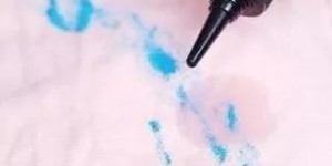 What to do if clothes are dyed (How to wash off dyed clothes)