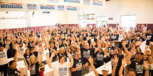 What are the characteristics of team clothing (group clothing should be selected according to its purpose)