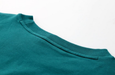 Many companies customize T-shirts (the reasons why many companies customize T-shirts)