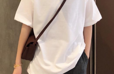 No matter what kind of bottoms you wear in summer (it’s best to avoid these 4 styles when wearing T-shirts, which are very classy)