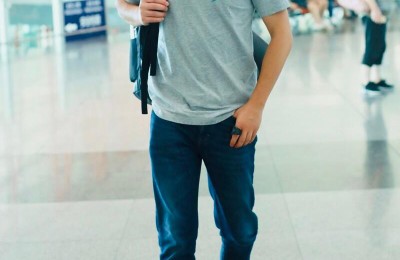 Shirt + white T is low-key and fashionable (he likes simple style)