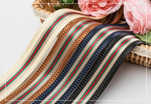 What kind of fabric is nylon? Will it be very hot?