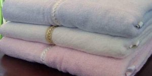 Which one is better, bamboo fiber fabric or pure cotton?