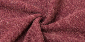 Which one is better, mink or cashmere? Can mink be washed?