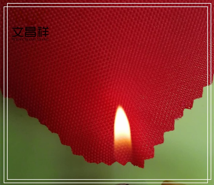 Flame-retardant cloth