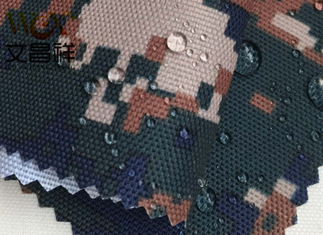 Camouflage rainproof cloth
