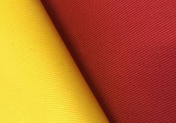 What kind of fabric is yarn card? What are the advantages and disadvantages?